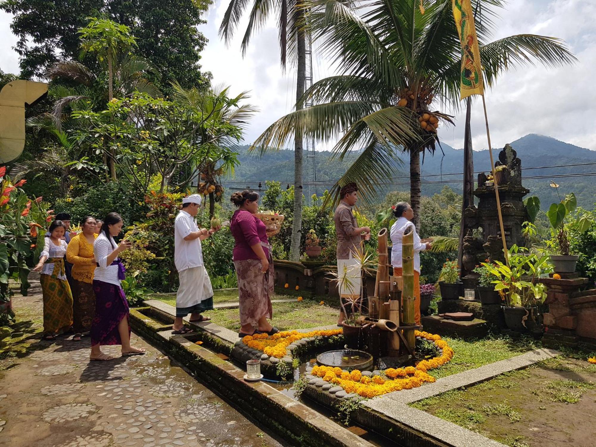 Puri Lumbung Cottages Restaurant & Spa Munduk Buitenkant foto